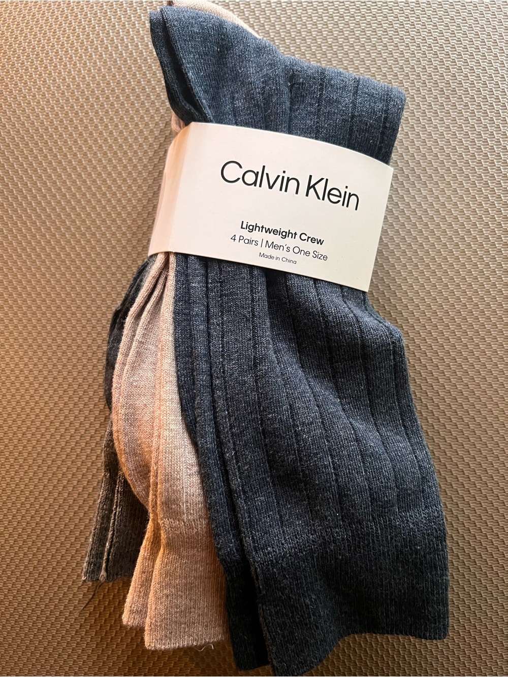 Calvin Klein Men's Ribbed Crew Socks – Dark Gray & Light Gray